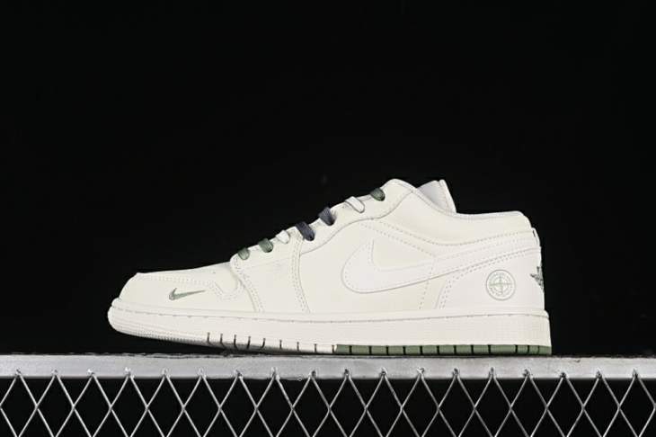 Picture of Air Jordan 1 LOW _SKUfw18028353668381642fw